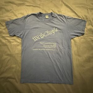 Vintage 80s Wolf T-Shirt We The People Constitution Washington DC Made in USA